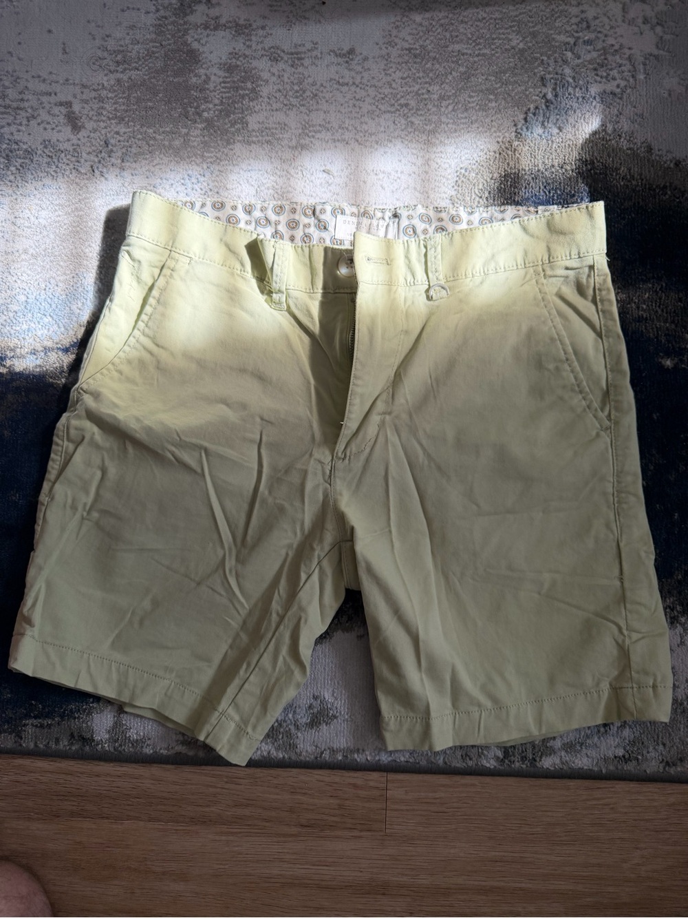 Denim & Flower Men's Chino Shorts in Pale Yellow
